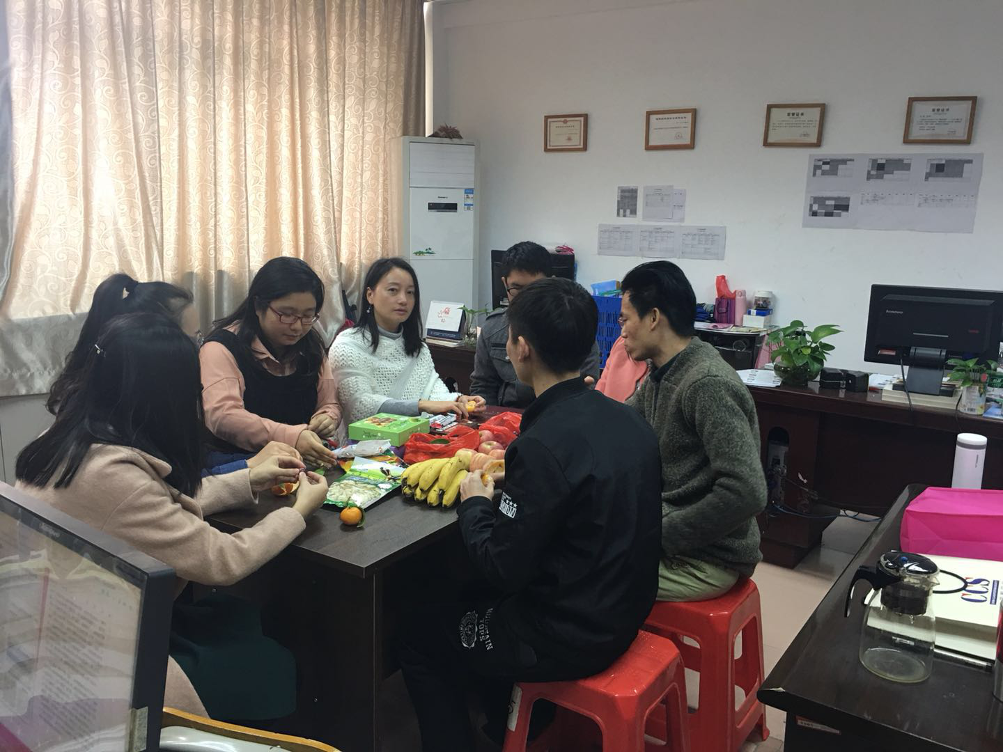 1515485073667083.png 经贸系2.png